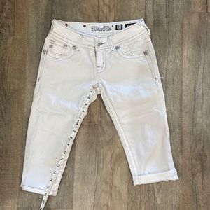 Miss Me Capris Jeans